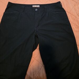 5.11 Tactical Black Taclite Ripstop 38/30